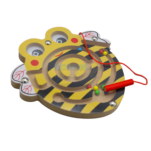 Mini Magnetic Pen Driving Wooden Bead Maze Game