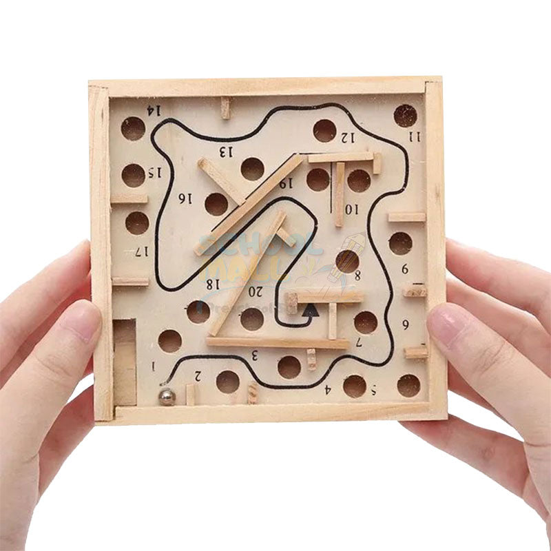 Ball Maze Game